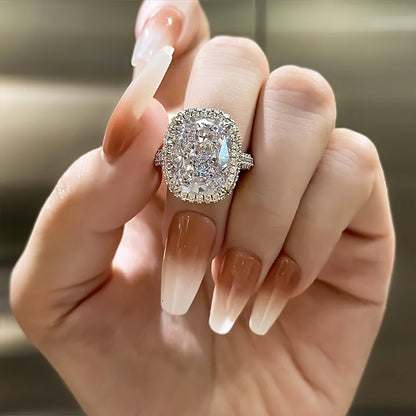 Elegant Oval Cut Cubic Zirconia Engagement Ring - Luxury Copper Promise Ring with Sparkling Gemstones, Perfect for Weddings and Everyday Fashion, Perfect for Valentine's Day Gifts, Everyday Wear Rings | Sparkling Accessories | Synthetic Zirconia