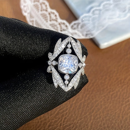 Delicate ring silver-plated Longfei design shop set with sparkling Zirconia, perfect anniversary birthday gift for your lover, imitation luxury jewelry