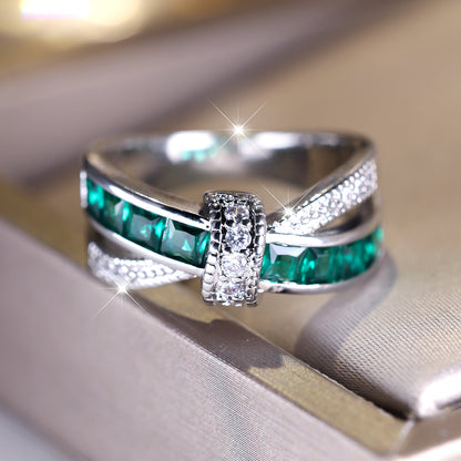 Elegant retro style green zircon cross ring - shining cubic zircon, suitable for weddings and parties, creative design, light luxury, gentle