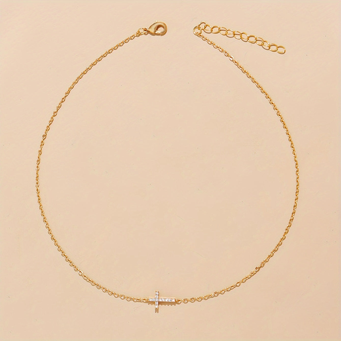 Elegant Gold Cross Pendant Necklace with Sparkling Cubic Zirconia - Exquisite Vintage Style Women's Collarbone Chain, Ideal for Birthday or Holiday Gifts, Cross Necklace