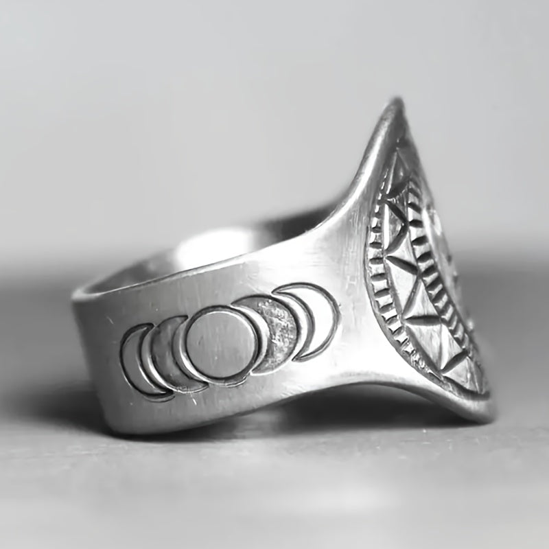 Vintage Bohemian moon pattern broadband ring, stylish and simple daily and party accessories, alloy material, holiday theme, suitable for all seasons