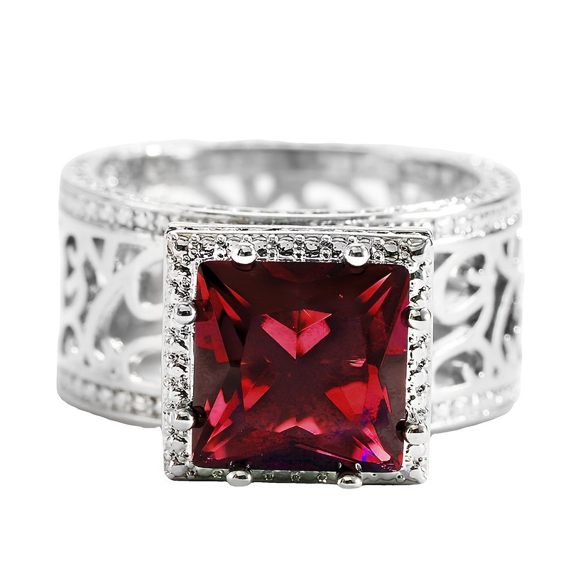 Luxury vintage style anniversary ring with square cubic Zirconia - perfect for parties and everyday elegance