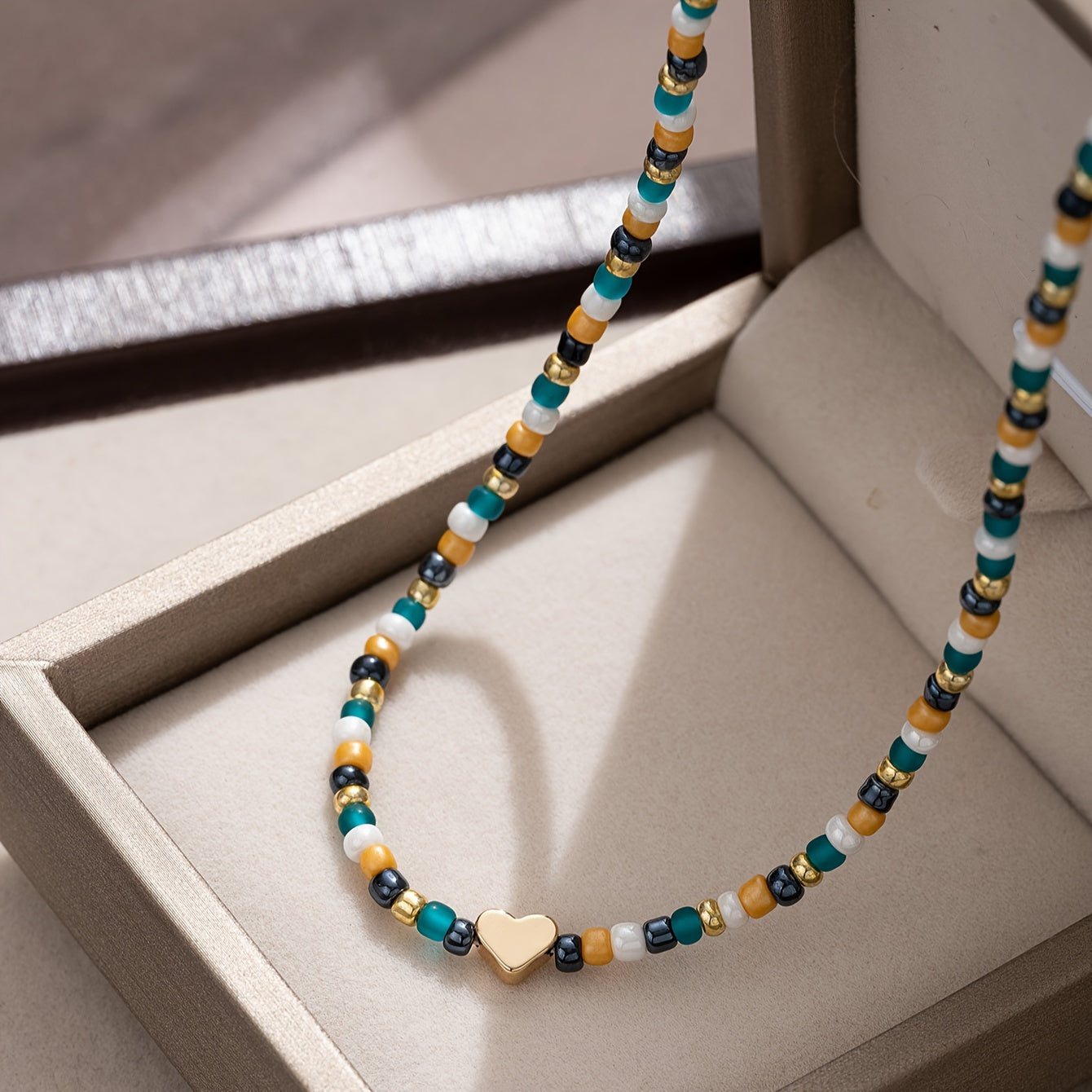 Bohemian Tribal Beaded Necklace with Heart Charm - Beach Vacation Bead Necklace, Everyday Wear Jewelry Accessories - No Plating, Versatile in All Seasons
