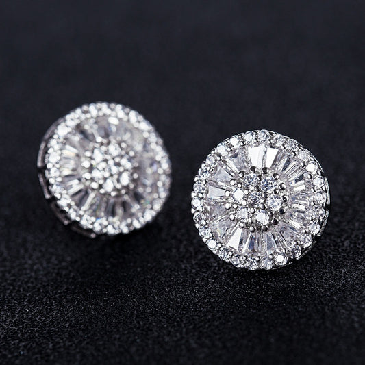 Elegant and luxurious 925 silver-plated white zircon stud earrings, women's exquisite jewelry