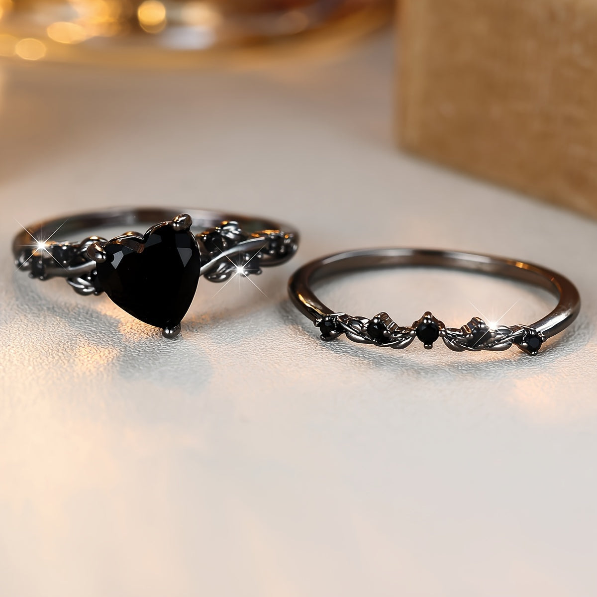 2-Piece Vintage Heart Cut Blackstone Ring - Synthetic Zirconia Copper, Non-Plated, Combined Love Ring for Valentine's Day Gifts