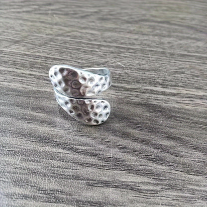 Retro style silver plated broadband ring, unique irregular design - suitable for casual wear, retro style