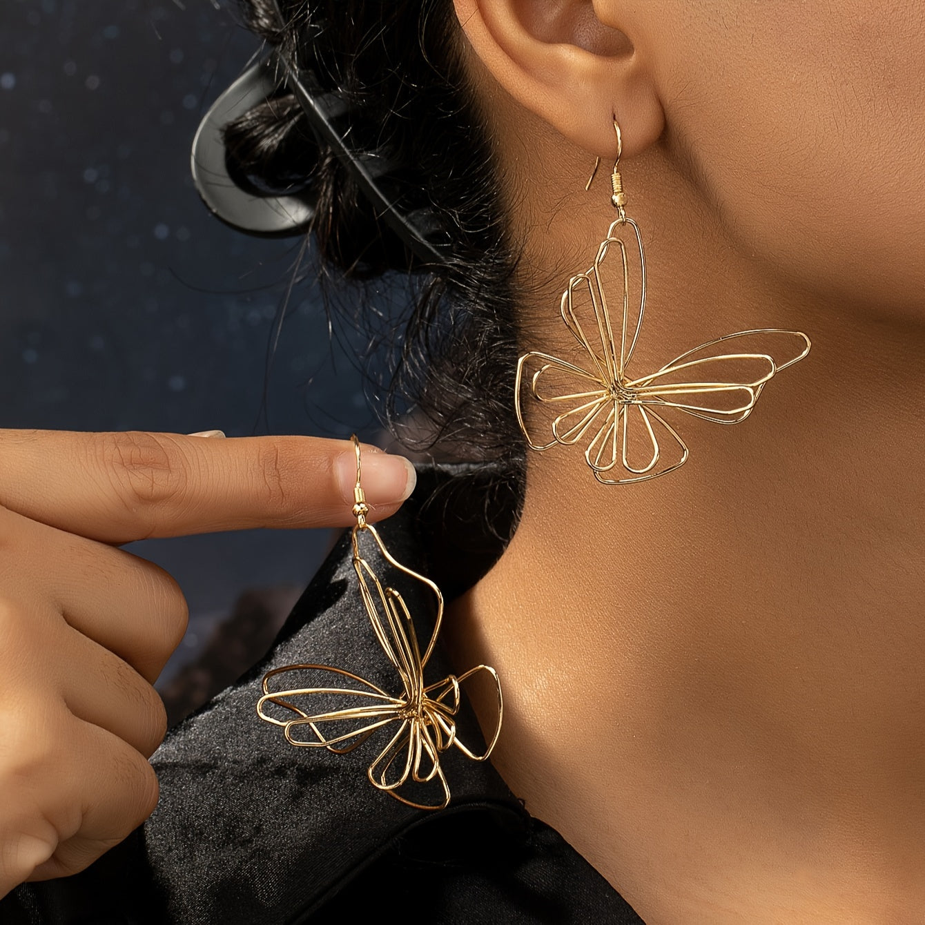 Exquisite Hollow Butterfly Design Wire Wrapped Drop Earrings Vintage Bohemian Style Alloy Jewelry Exquisite Earrings