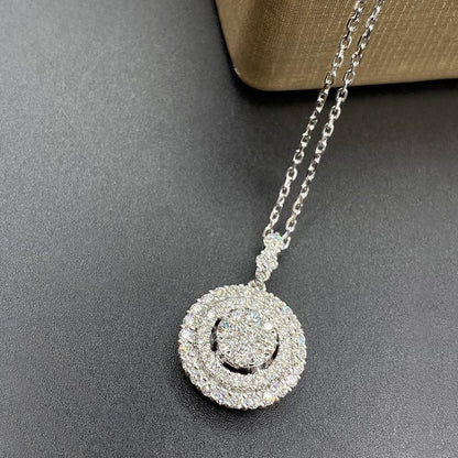 Multi-layer hollow round pendant necklace inlaid with shiny synthetic Zirconia, temperament collarbone chain suitable for bridal wedding jewelry