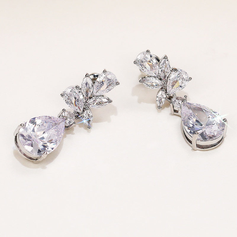 Fashion teardrop zircon earrings
