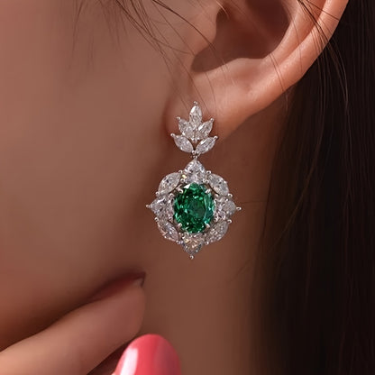 1 Pair of Elegant Ladies Hanging Earrings - Retro Style Synthetic Emerald and Diamond Embellishment, Nickel-Free Copper, Perfect for Parties and Casual Attire, Special Occasion Earrings | Luxury Style | Synthetic Emerald Earrings, Novel Earrings