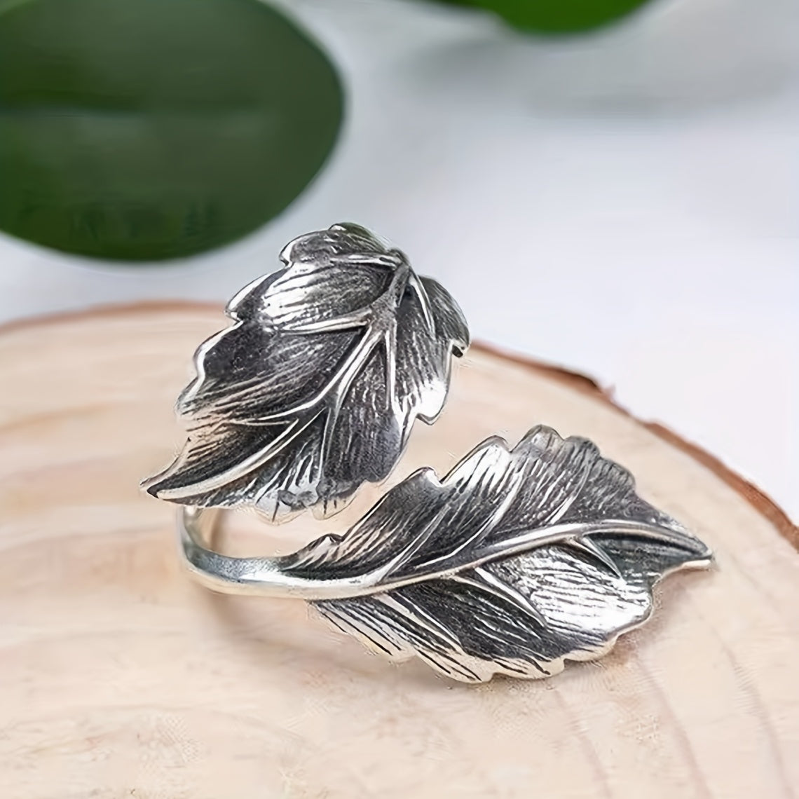 Vintage style silver plated creative leaf ring adjustable jewelry