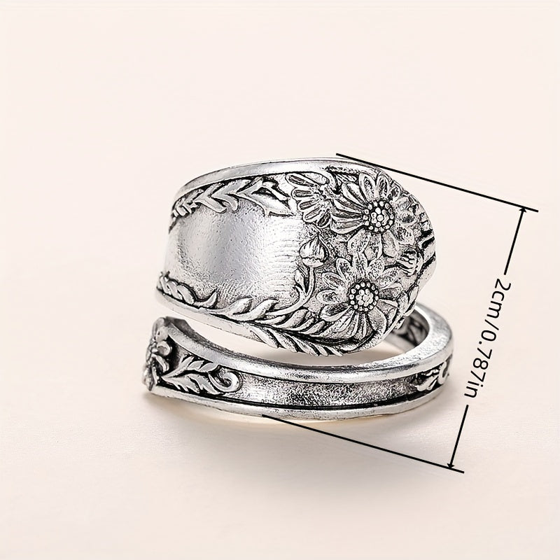 Wear this silver-plated sunflower-designed vintage spoon ring with everyday clothes to experience the charm of ancient England jewelry and travel through the chain of time.