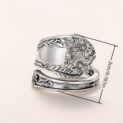 Wear this silver-plated sunflower-designed vintage spoon ring with everyday clothes to experience the charm of ancient England jewelry and travel through the chain of time.