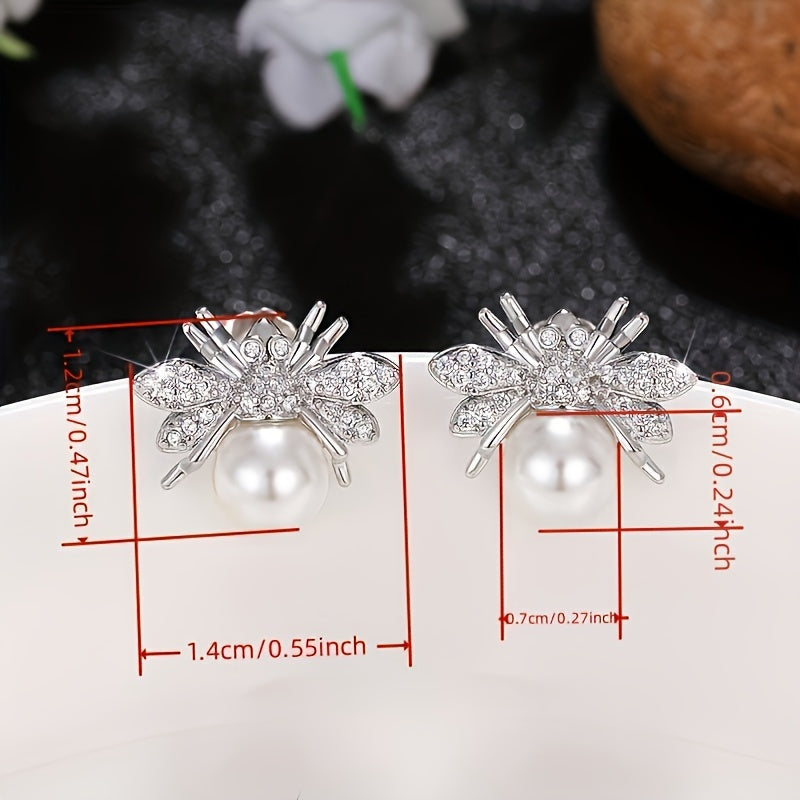 Bee pattern inlaid with shiny zircon imitation pearl stud earrings, elegant and lovely temperament, copper and silver plating material, creative women's gift