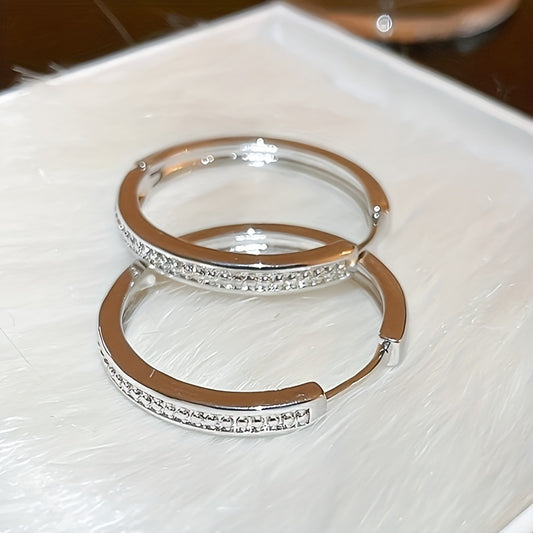 Exquisite round earrings, shining Zirconia, elegant and sexy style, suitable for Women's parties, dates, banquets, earrings