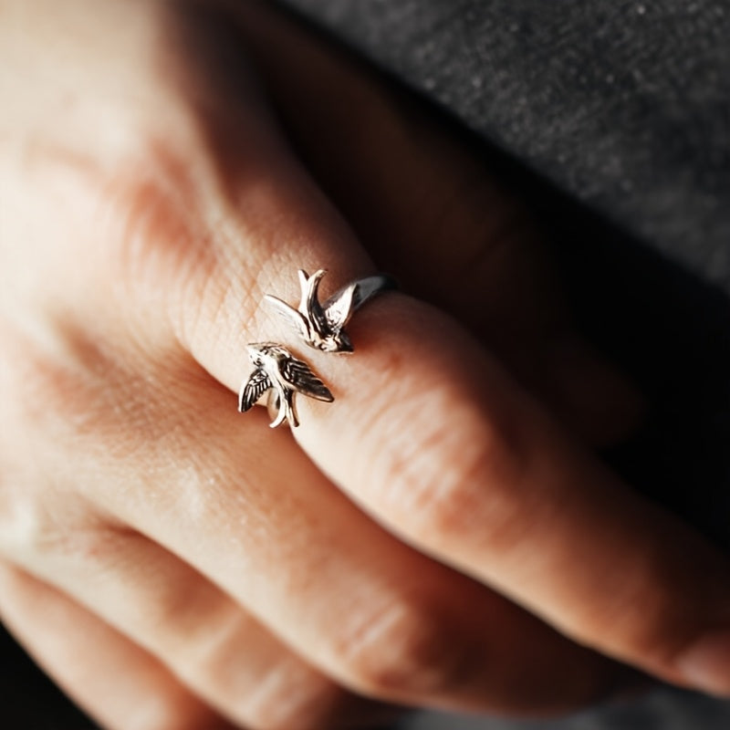 A Vintage Spring Bird Adjustable Open Ring, Alloy, Non-Magnetic, Holiday Style Accessories