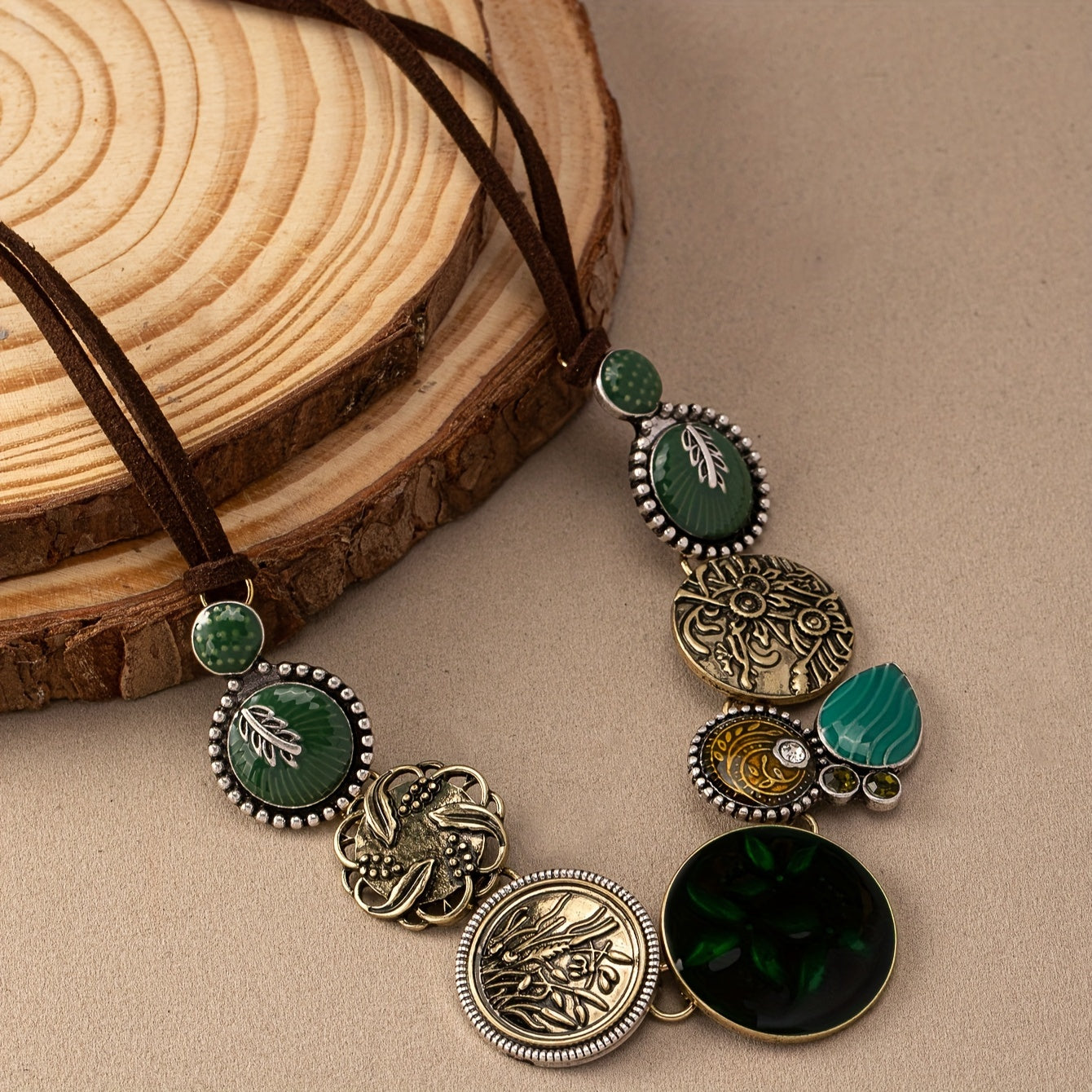 Bohemian retro style luxury floral texture women pendant oil bead necklace, alloy material, suitable for daily wear and vacation