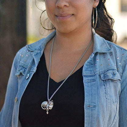 Vintage Mystery Animal Cat Lady Necklace