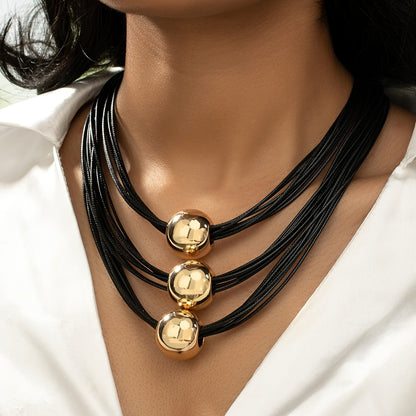 Vintage bohemian style exaggerated three-layer necklace, fashionable and elegant women's jewelry accessories