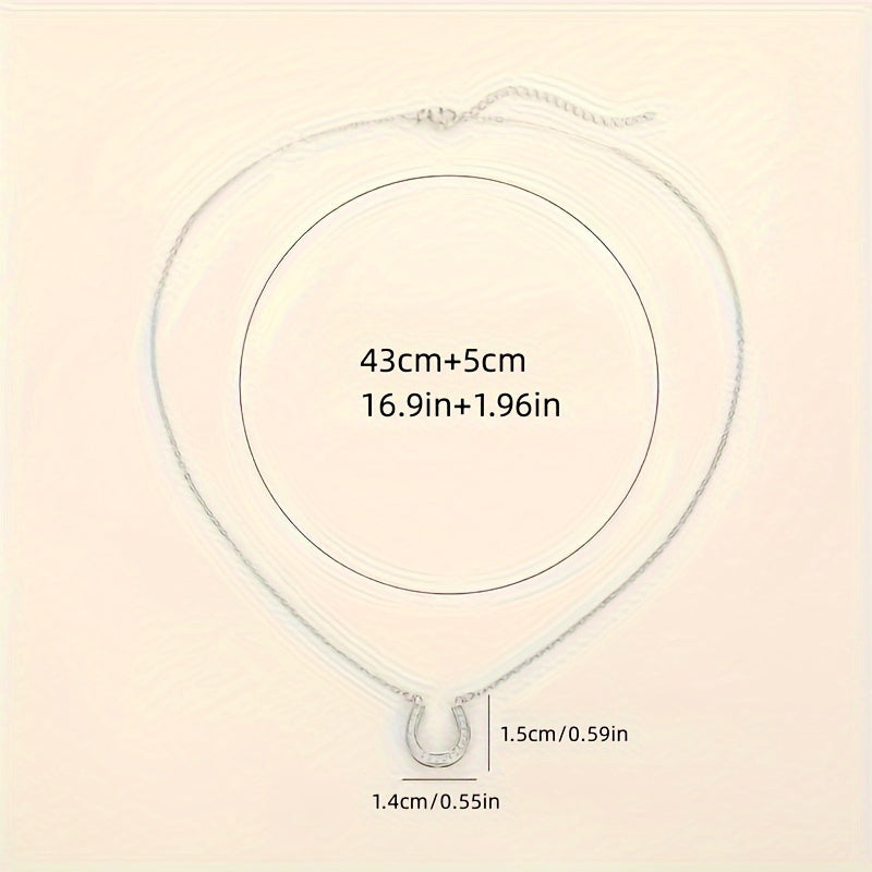Simple horseshoe Zirconia pendant necklace, Women's daily wear fashion jewelry