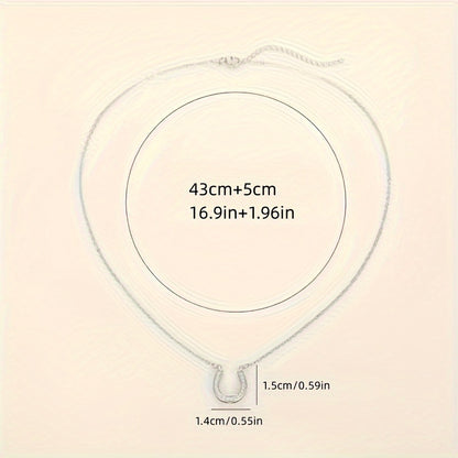 Simple horseshoe Zirconia pendant necklace, Women's daily wear fashion jewelry