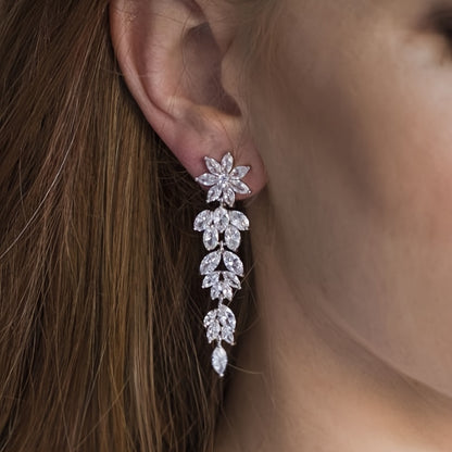 Luxury Sparkling Zircon Flower Bridal Engagement Earrings Elegant Ladies Party Casual Accessories