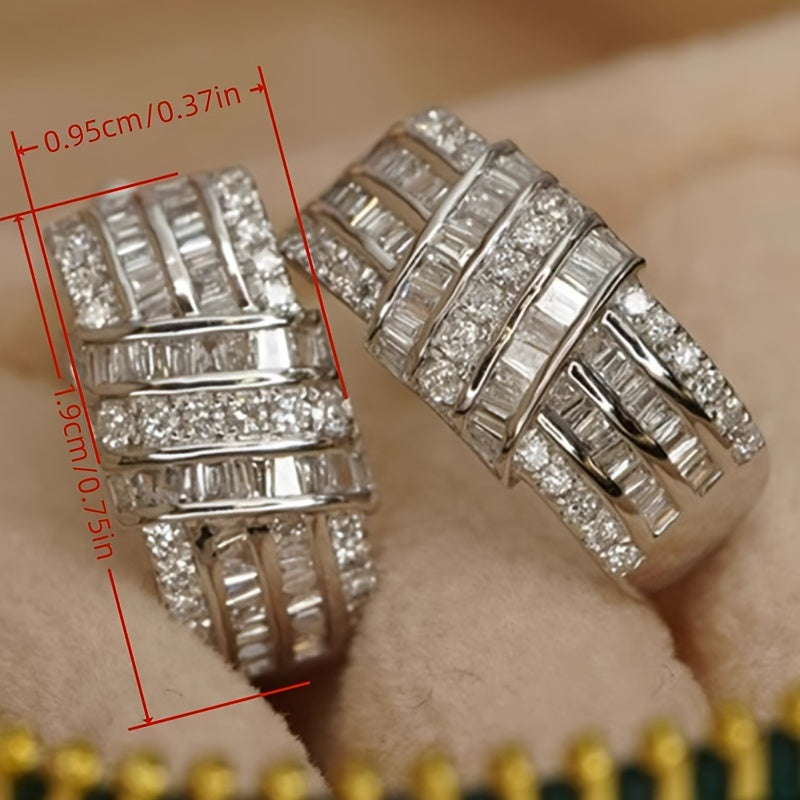 1 pair of elegant women's round earrings with sparkling zirconia - Bling fashion jewelry for weddings, parties and everyday glamour, nickel-free copper, April birthday stone, lovely earrings