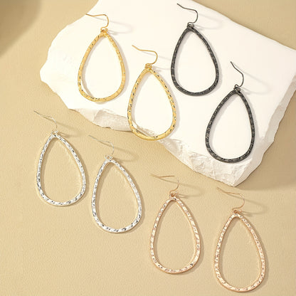 Simple water drop earrings