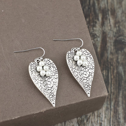 Whimsical Glow, Stylish Vintage Heart & Leaf Pendant Earrings, Accessories Imitation Pearl - Silver Plated, Zinc Alloy, Casual Wear, Whimsical Earrings