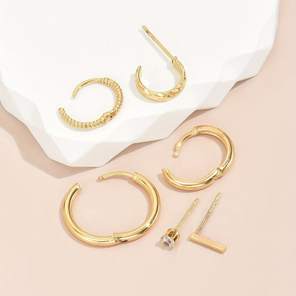 Stylish 14K gold-plated twisted ring earrings, sparkling zircon-vintage bohemian style, anti-allergic copper material, suitable for daily and party wear, cartilage piercing, cufflink style, ear clips