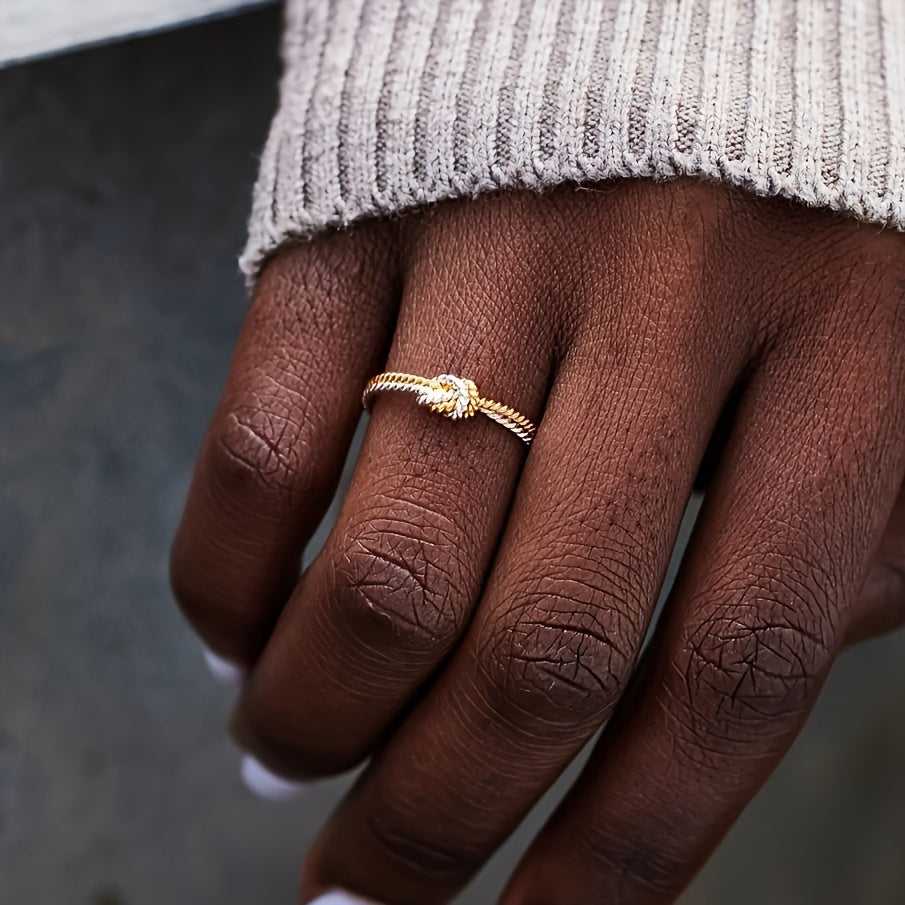 Elegant ladies two-tone knot ring, 1 piece minimalist rope style promising band, fashion accessory for everyday and casual parties
