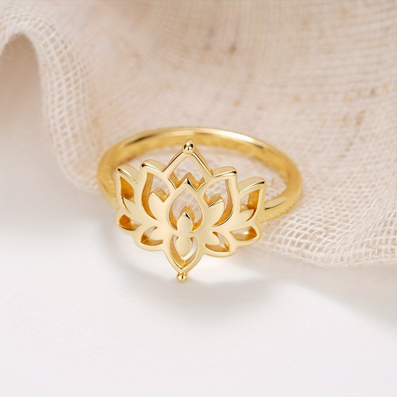 Ladies' Elegant Lotus Ring - Perfect for Holidays, Casual Dresses and Parties | Stylish Copper Accessories with Floral Patterns | Ideal for Anniversary or Valentine's Day Gifts