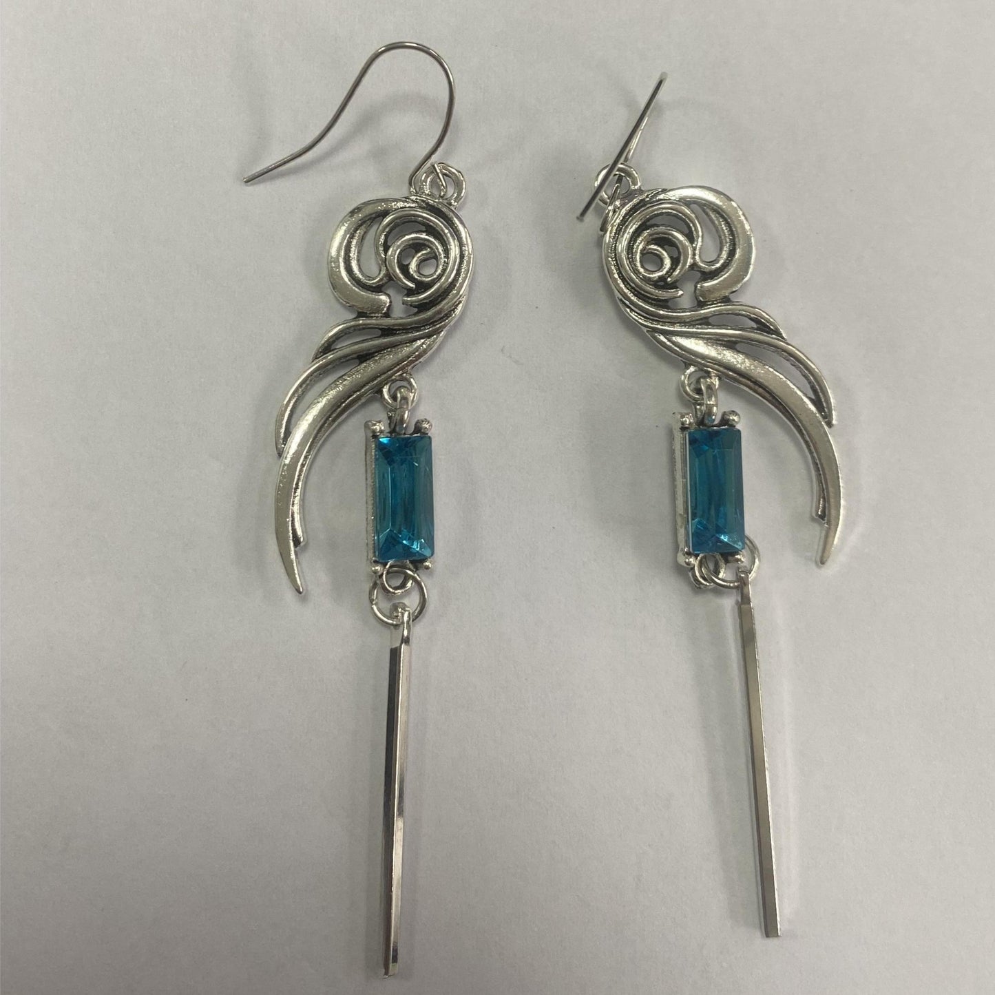 Silver stud earrings, blue-green square artificial diamonds, hollow metal design, zinc alloy, copper ear needles, glass setting, nickel ion, daily wear