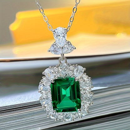 Classic 4 Claw Set Synthetic Green Gemstone Pendant Necklace Women's, Party Anniversary Gift, Casual Clothing Necklace Jewelry