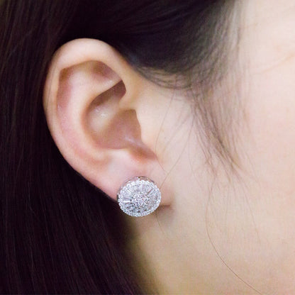 Elegant and luxurious 925 silver-plated white zircon stud earrings, women's exquisite jewelry