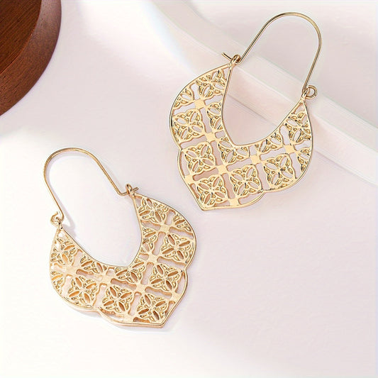 Delicate Complicated Pattern Hoop Earrings Vintage Elegant Style Zinc Alloy 14K Gold Plated Hoop Earrings