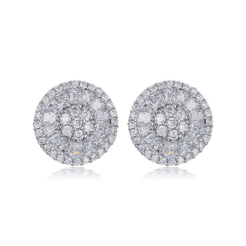 Elegant and luxurious 925 silver-plated white zircon stud earrings, women's exquisite jewelry