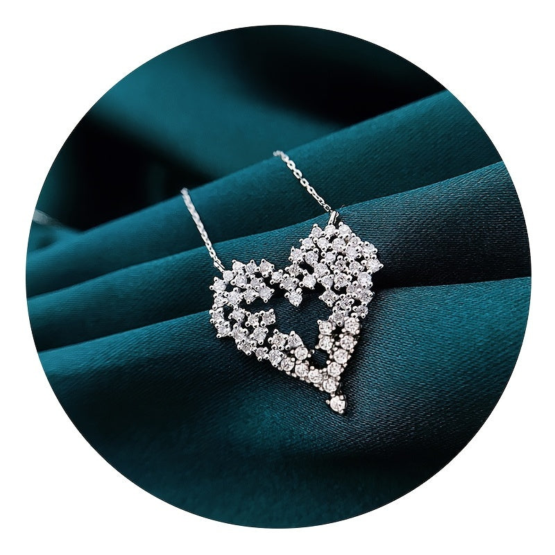 Fashion Heart Pendant Necklace with Faux Crystal Pendant, 925 Silver Plated Delicate Women's Clavicle Necklace, Valentine's Day Gifts, Proposal, Wedding Jewelry
