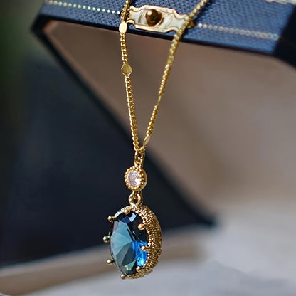 1 Elegant Retro Style Ladies Fashion Necklace with Luxury Synthetic Sapphire Pendant - Gold Tone, Machische Stone, Crystal Set, Suitable for Party and Daily Wear, September Birthstone, Box Free