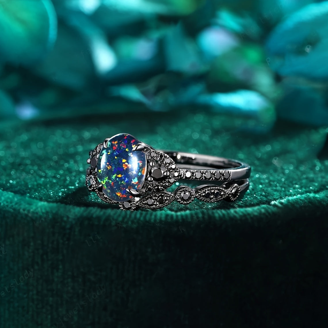 Two-piece Gothic Egg Synthetic Australian Dark Collection Halloween Promise Ring Set