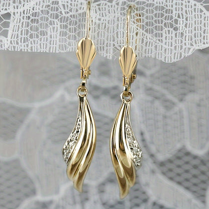 Elegant 18K gold-plated goldfish tail drop earrings for weddings, wedding parties, and vintage jewelry gifts