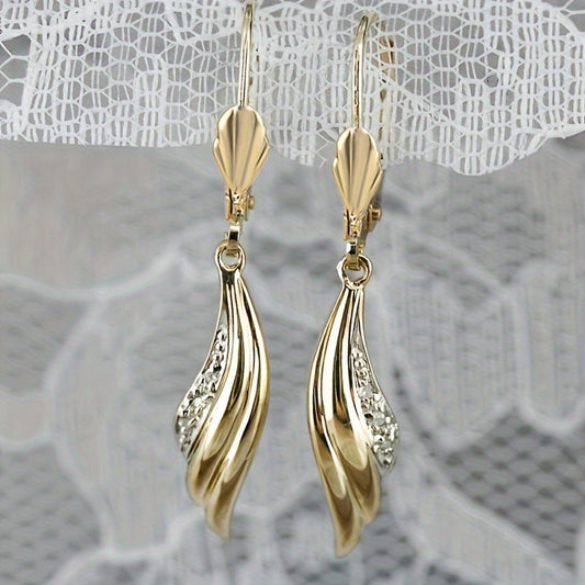 Elegant 18K gold-plated goldfish tail drop earrings for weddings, wedding parties, and vintage jewelry gifts