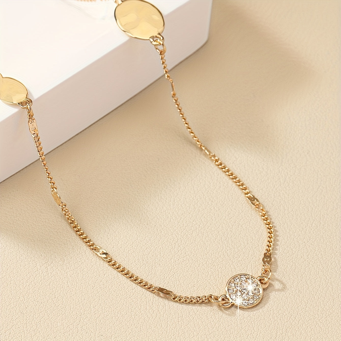 Retro simple metal style long necklace sweater chain, can be worn alone or stacked