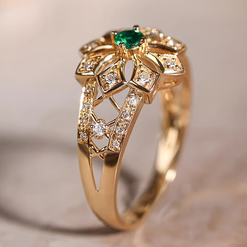 Vintage Hollow Inlaid Synthetic Emerald Synthetic Gemstone Flower Ring Ladies Wedding Daily Casual Wear Matching Jewelry Anniversary Gift