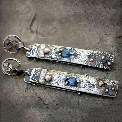 Vintage Bohemian Silver Plated Long Hang Earrings with Blue Gemstone and Floral Pattern - Alloy and Iron, Vintage Drop Resin Stud Earrings for Casual Wear, Vintage Style, Bohemian Style