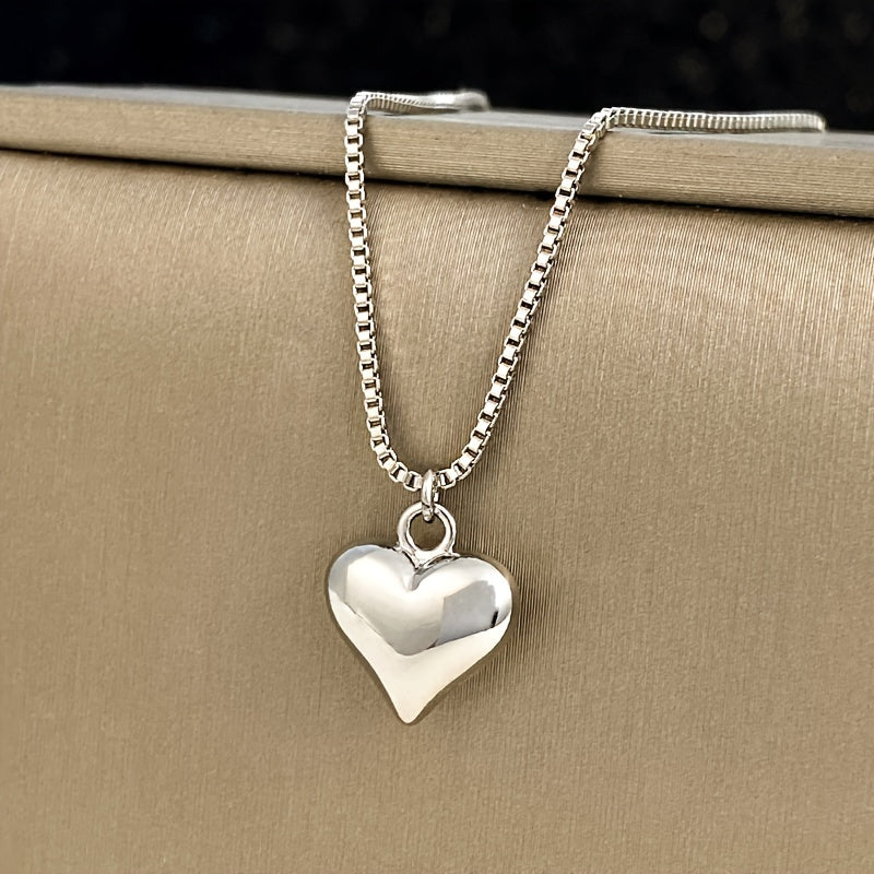 Women's minimalist metal love pendant necklace, birthday and anniversary gifts, stylish casual wear