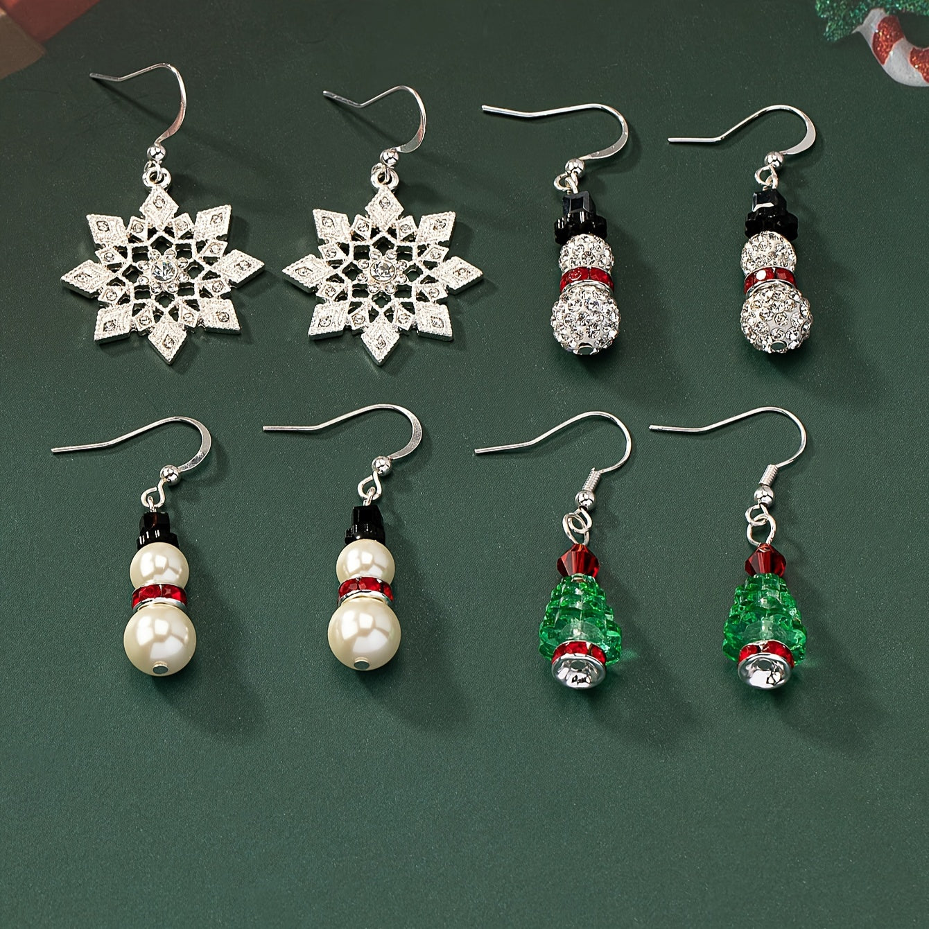 Christmas earrings Christmas tree snowman snowflake design pendant earrings cute party style cute Christmas earrings