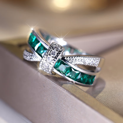 Elegant retro style green zircon cross ring - shining cubic zircon, suitable for weddings and parties, creative design, light luxury, gentle