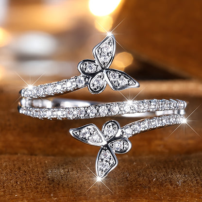 1 butterfly ring, suitable for gift giving, light luxury high-end fashion sense, unique design, suitable for index finger wear.