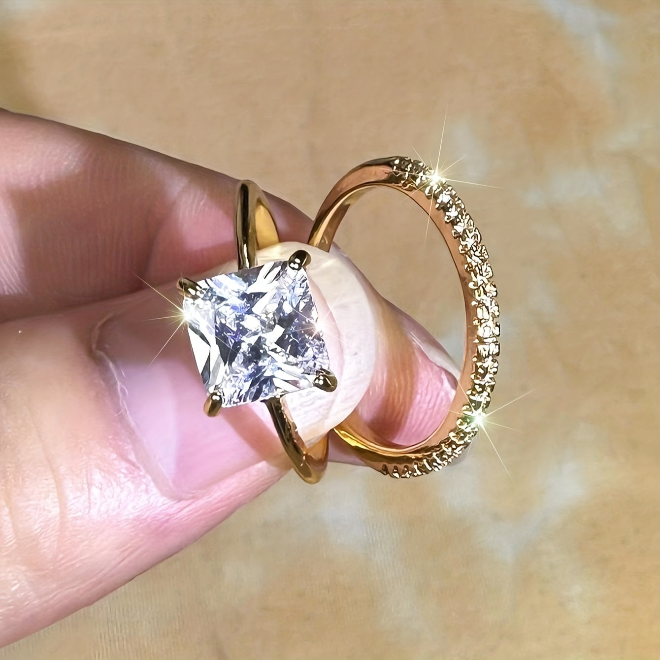 Ladies Engagement and Proposal Ring Set - Two-piece Set Super Shining Elegant Light Luxury Classic Large Bead Synthetic Zircon Ring